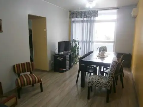 Patricios 200, Piso 5