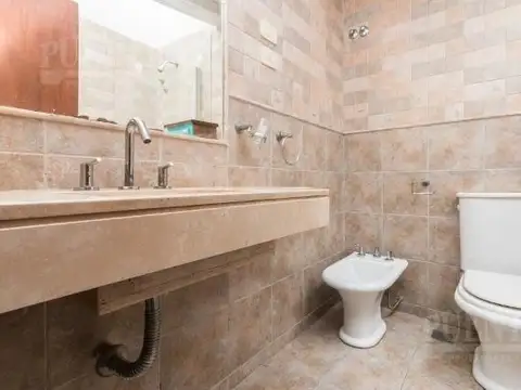 Casa en Venta en Banfield, USD 120.000