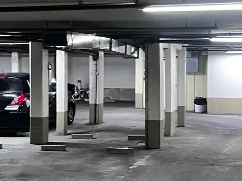 Cochera a la VENTA en CHACARITA