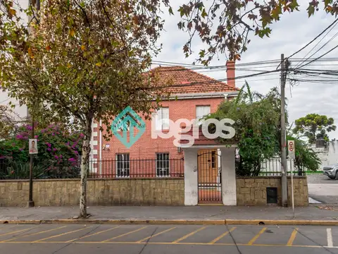 Casa en venta con valor arquitectónico y cultural en Macrocentro - Salta