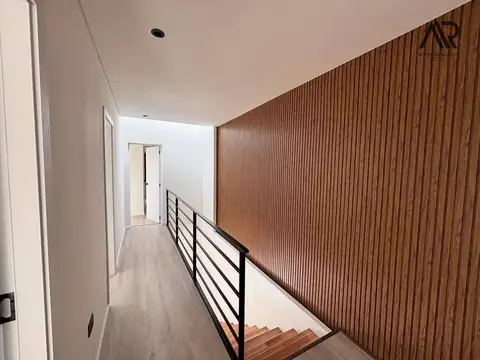Casa en venta c/ cochera en Reserva del Este