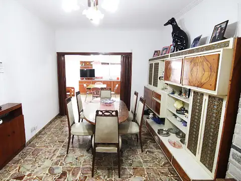 Casa en Venta en Olivos Maipú/Uzal, USD 355.000