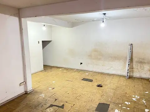 Local en Venta en Villa Adelina, USD 149.000