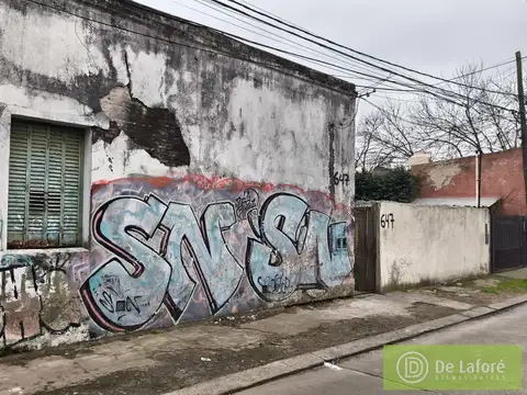 Galpon en Venta 43  mts Fondo