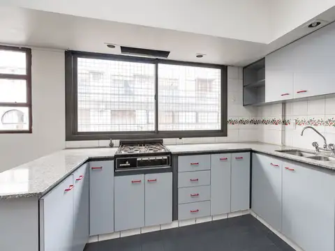 Departamento 4 ambientes con 2 baños