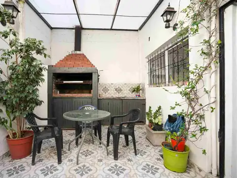Casa 4 amb en venta La Tablada coch/patio y tza
