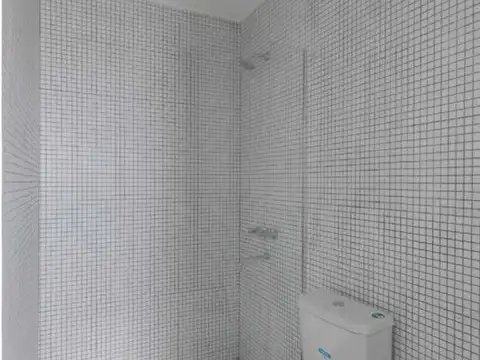 PH EN VENTA, MUY BUENA ZONA