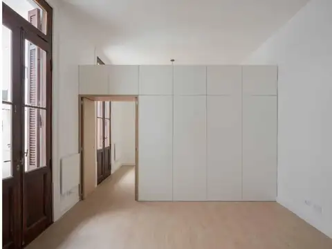 Depto Tipo Casa en Venta en Villa del Parque, USD 115.000