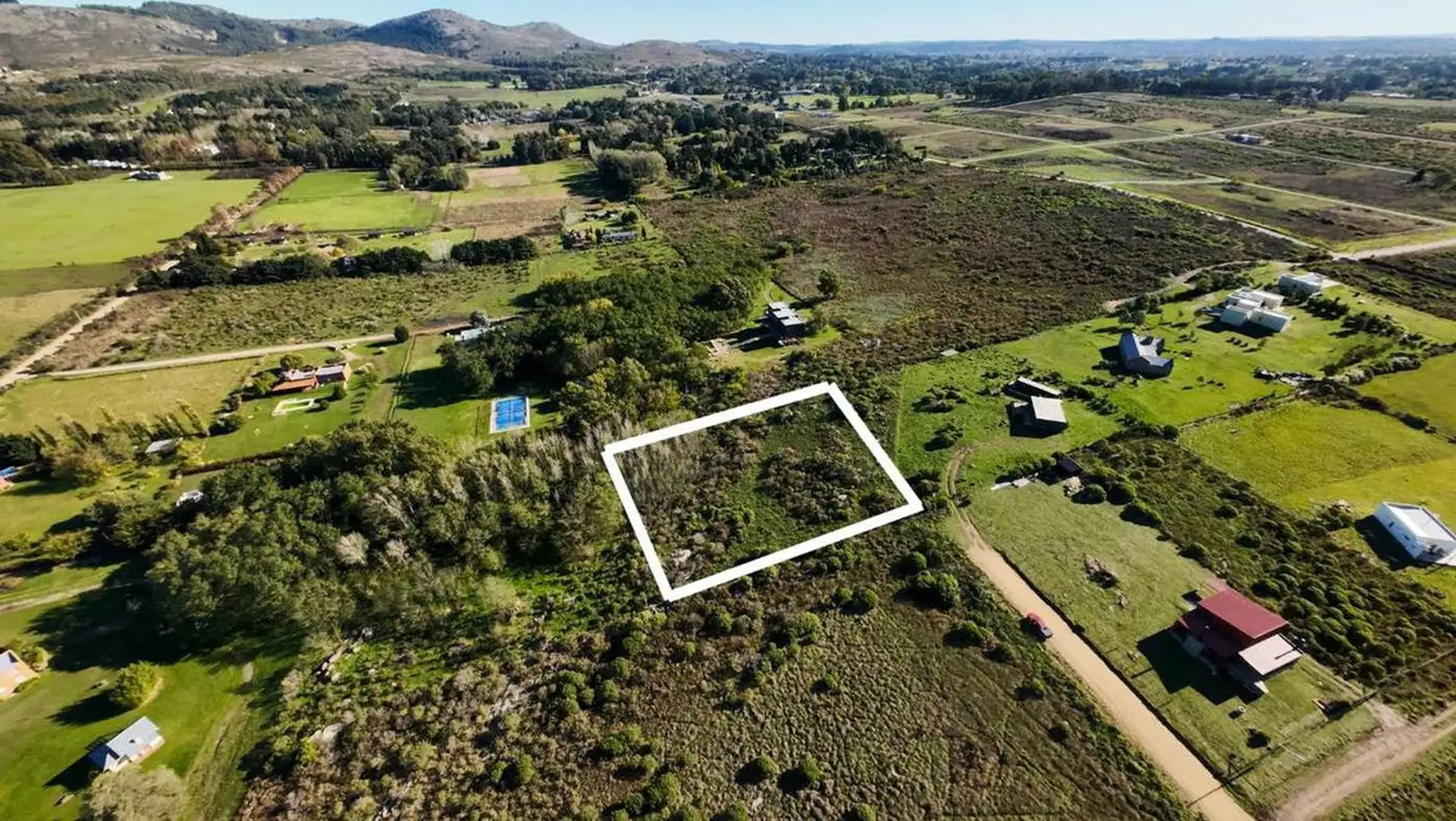 VENTA AMPLIO TERRENO EL PARAÍSO TANDIL