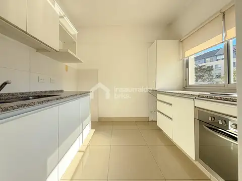 Departamento en Alquiler con 1 cocheras