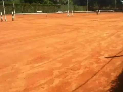 Terreno en venta - 374Mts2 - Las Brisas Country Club, Pilar