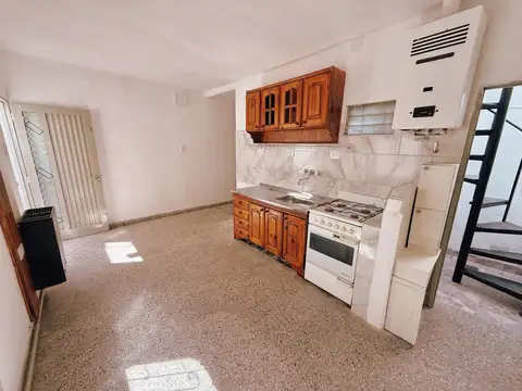 Depto Tipo Casa en Alquiler de 1 dormitorio