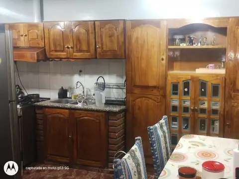 CASA GRANDE CENTRICA MIXTA VALOR TERRENO CIUDAD