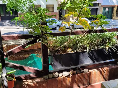 Depto Tipo Casa en Venta con 1 cocheras