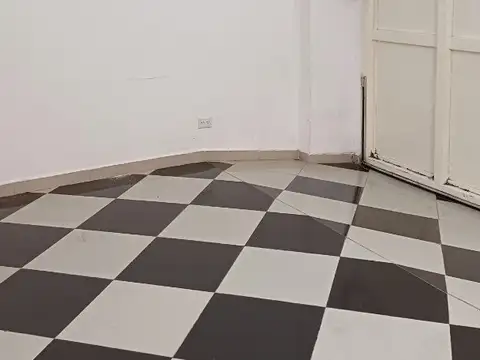 Depto Tipo Casa en Alquiler de 3 ambientes
