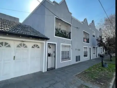 VENTA 3 AMBIENTES CON COCHERA TEMPERLEY