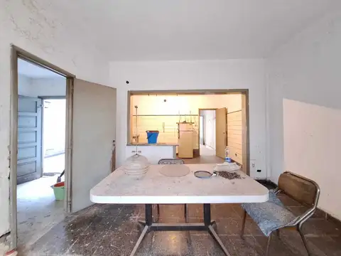VENTA PH 4 AMBIENTES AVELLANEDA  A REFACCIONAR