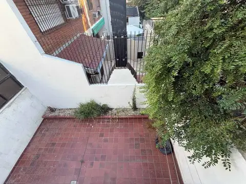 VENTA DUPLEX 4 AMB PATIO GARAGE VILLA SARMIENTO