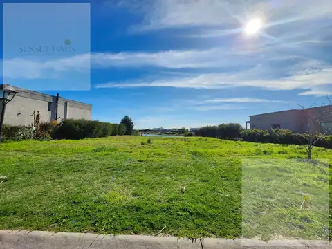 VENTA LOTE A LAGUNA SAN SEBASTIAN AREA 5 ESCRITURADO