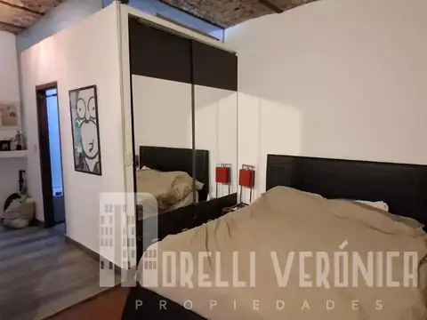 Casa Tipo Ph De 3 Ambientes más escritorio En Olivos