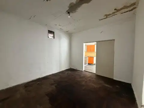 Depto Tipo Casa 3 ambientes con 1 baño