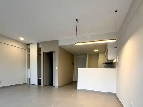 Yatay 600, Piso 6