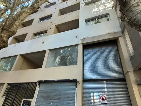 Cochera en venta - 12Mts2 - La Plata