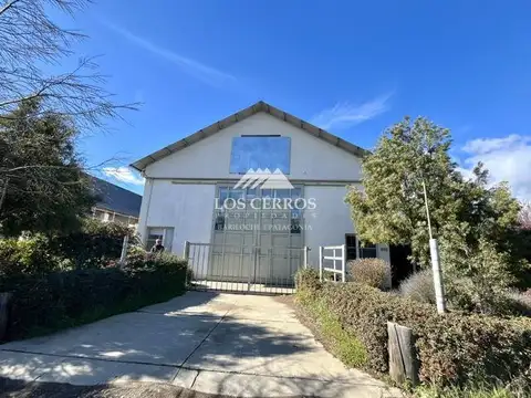Galpón /Local sobre la ruta  en  alquiler en Bariloche - Barrio Las Marías