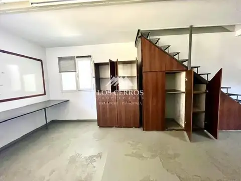 Galpon en Alquiler en San Carlos de Bariloche, $ 8.000.000