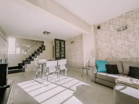 Casa en Venta en Adrogue, USD 149.999