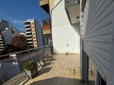 Departamento en Alquiler en Flores Sur, $ 650.000