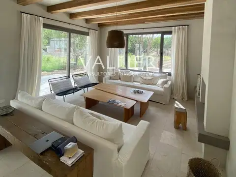 Casa  en Alq. Temporario en Costa Esmeralda, Costa Atlántica, Buenos Aires