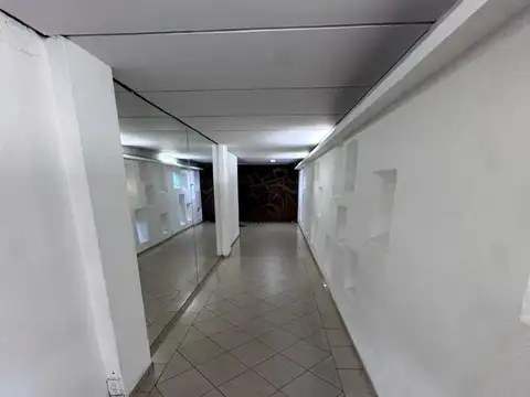 Oficina en Alquiler en Mendoza, $ 350.000