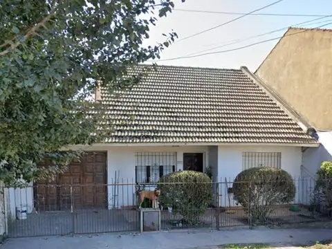 VENTA | CASA DE 3 AMBIENTES APTA CRÉDITO
