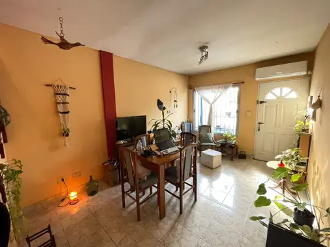 Casa en Venta en Villa Sarmiento, USD 95.000
