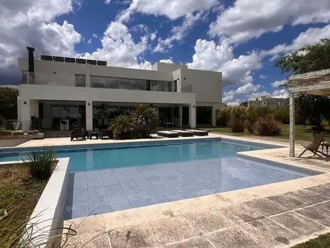 Casa - El Tipal