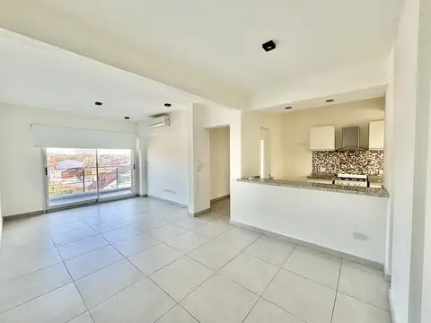 Departamento 3 ambientes con cochera en alquiler | la lucila