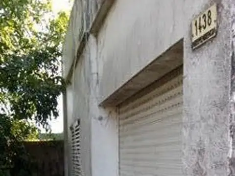 Casa 2 ambientes con 1 baño