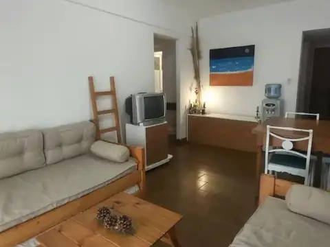 Av. Mario Bravo 1200