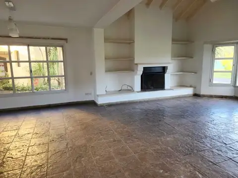 Casa en Venta en Champagnat, USD 210.000