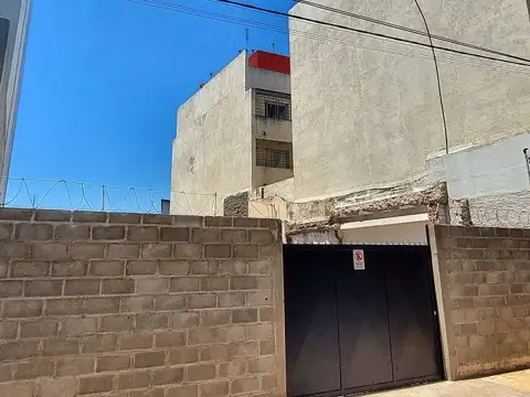 Terreno en Venta 31  mts Fondo