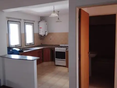 Departamento en venta - 3 Dormitorios 2 Baños - Cochera - Villa María, Córdoba