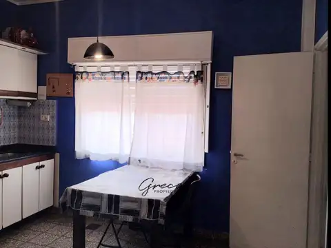 Departamento en Venta con 3 cocheras