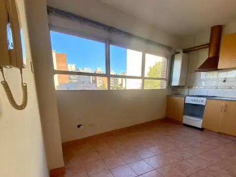 Av. Juan Bautista Alberdi 1400, Piso 4