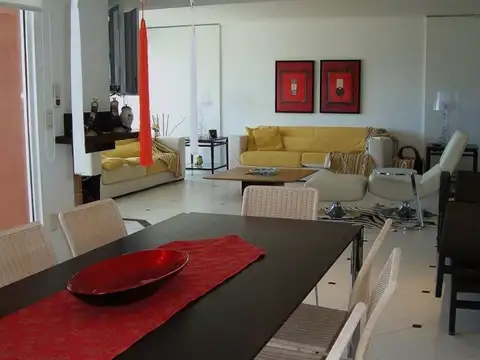 Rambla Lorenzo Batlle Pacheco