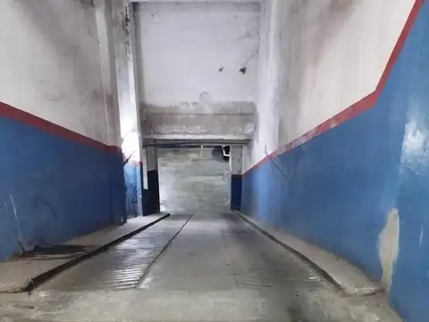 Cochera en venta en Belgrano