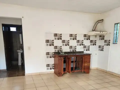 Depto Tipo Casa en Alquiler en Don Torcuato, $ 460.000