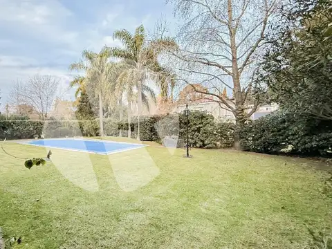 Casa 5 5 Dormitorios con Piscina y Parque