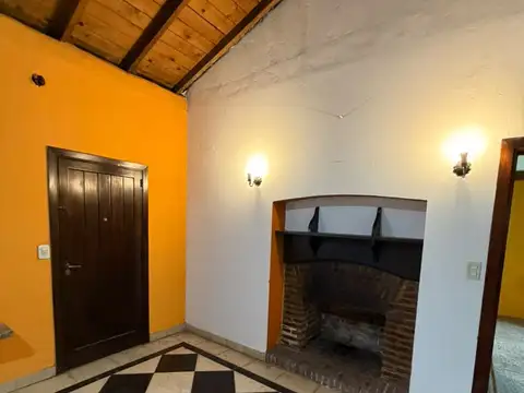 Casa en Venta en Villa España, USD 70.000