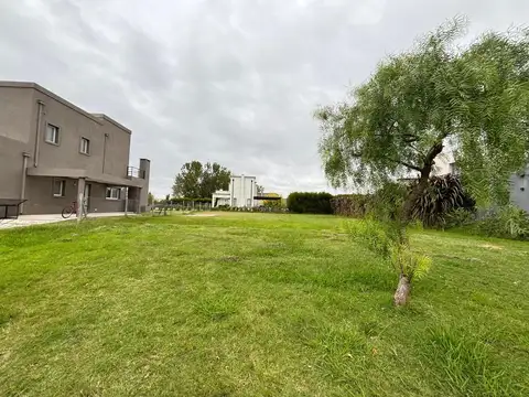 Terreno interno venta Barrio Islas El Cantón. Escobar